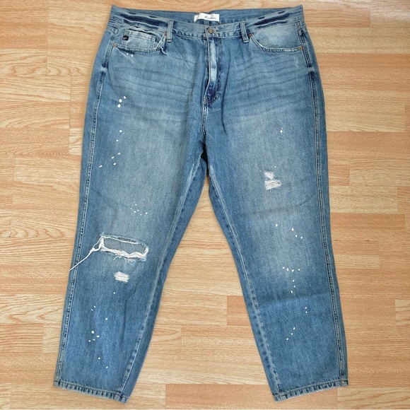 KanCan Boyfriend Destroyed Tapered Ripped Holes Bleach Paint Spatter Jeans 16W - Picture 1 of 5